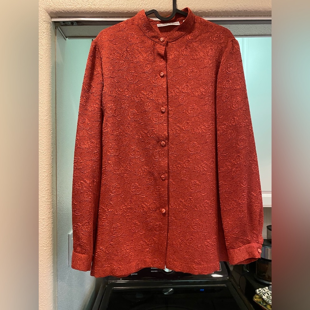 3/$10 Draper’s & Damon’s Long Sleeve Shirt / Blouse Medium Orange / Red